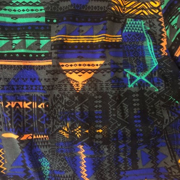 LULAROE MID SLEEVE AZTEC PRINT DREES (LARGE) - Picture 3 of 6